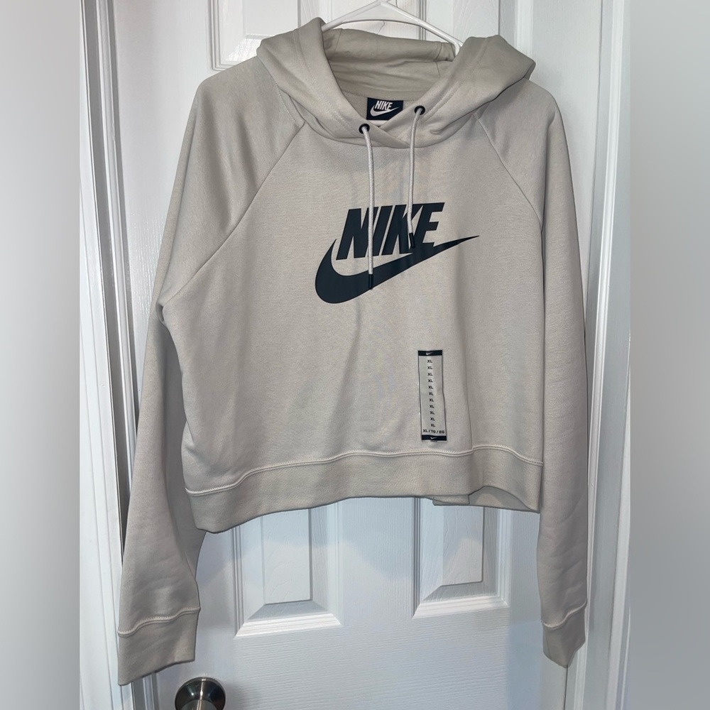 Nike Cropped Hoodie